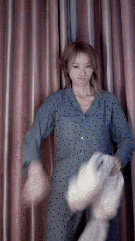 Tóm tắt mấy ngày đầu năm: Đồng chí tlinh gây bão MXH, lên đồ lia lịa chiều lòng dân mạng bắt trend - Ảnh 3.