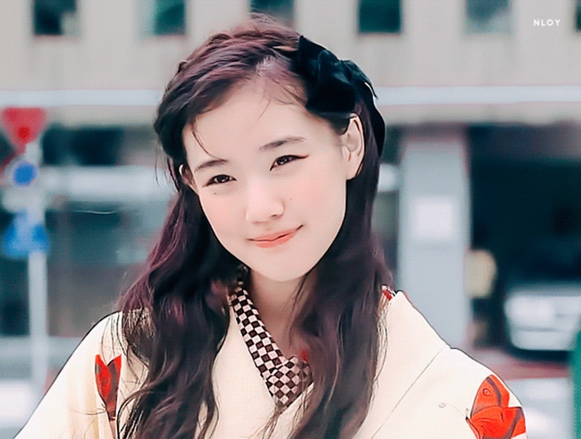 4 tiêu chuẩn sắc đẹp tại Hàn Quốc: Jennie - Han So Hee sexy làm mưa làm gió có đọ lại được IU xinh dịu dàng? - Ảnh 6.