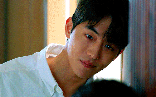 Mê mẩn ánh mắt của Nam Joo Hyuk trong Twenty Five, Twenty One: Vừa đa tình vừa ngọt ngào, ai mà chả muốn được nhìn như thế!