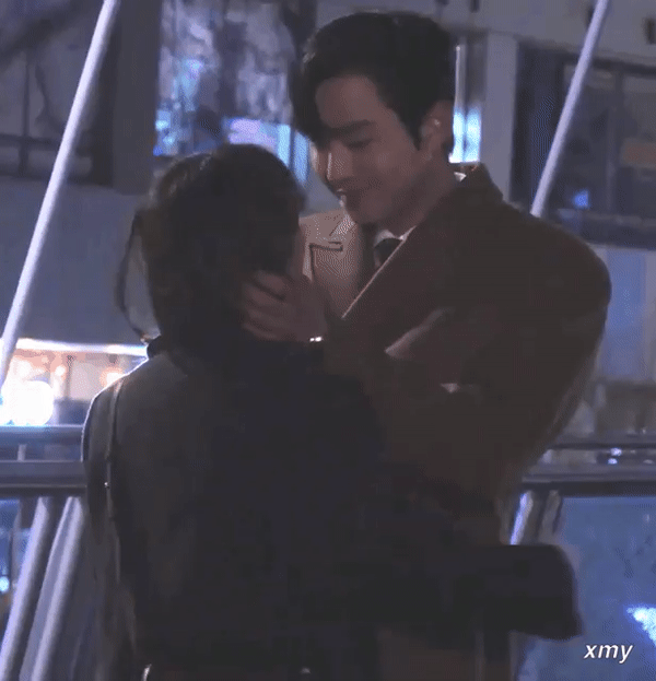 Loạt cảnh phim tự biên tự diễn, không hề có ở kịch bản A Business Proposal: Mê nhất là nụ hôn bật khóc của Kim Se Jeong - Ảnh 1.