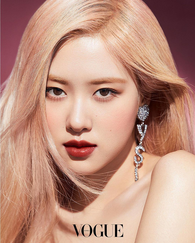 Rosé (BLACKPINK) vừa thay đổi một thứ trên kênh YouTube cá nhân, là gì mà khiến fan ngớ cả người? - Ảnh 1.