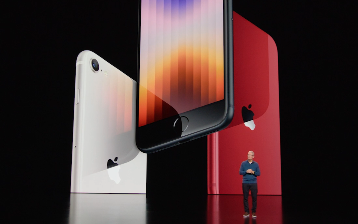 Trực tiếp sự kiện Apple: iPhone 13 có thêm màu mới, iPhone SE chính thức xuất hiện với giá bán 9,8 triệu đồng!