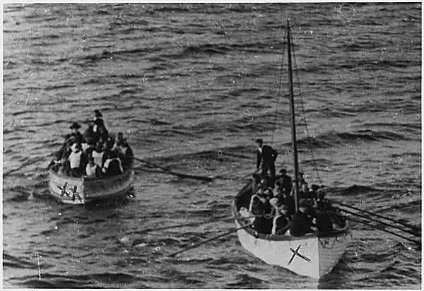 Những bức ảnh hiếm cuối cùng về thảm họa chìm tàu Titanic ám ảnh nhân loại: Sau hơn 100 năm vẫn thấy rõ sự bi thương - Ảnh 7.