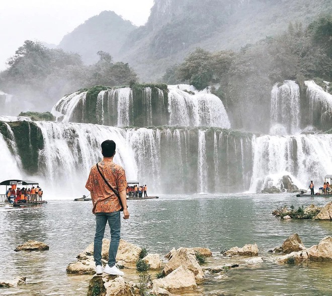 Thì ra, mùa hè, du lịch, là vì... Việt Nam quá đẹp đi! - Ảnh 1.