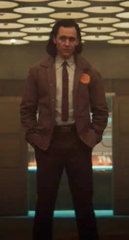 Bí mật thú vị đằng sau phục trang Marvel: WandaVision tung hint qua màu sắc, Iron Man giàu vậy mà mặc đồ secondhand? - Ảnh 7.