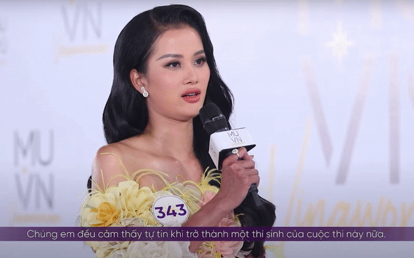 Clip: Giữa dàn mỹ nhân Miss Universe bắn tiếng Anh như "nuốt mic", Hương Ly bị Hà Anh chê nói “kém sang”