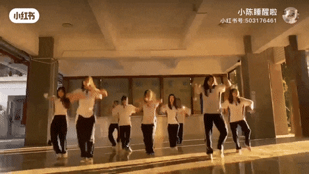 Clip: Nhóm nữ sinh cấp 3 Trung Quốc nhảy trên nền nhạc mashup loạt hit của 2NE1 khiến netizen chỉ biết thốt lên quá đỉnh - Ảnh 3.