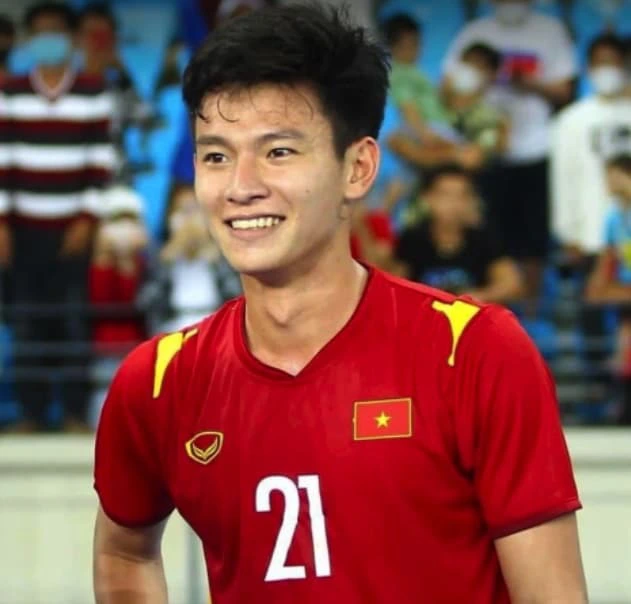 Bất ngờ với học vấn của dàn VĐV Việt Nam tham dự SEA Games 31: Người tốt nghiệp thạc sĩ trường top đầu thế giới, người là thủ khoa đại học - Ảnh 2.