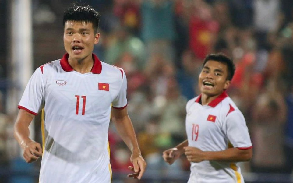 SEA Games 31 ngày 15/5: Thầy trò Park Hang-seo vào bán kết trên ngôi đầu, đoàn Việt Nam bội thu VÀNG