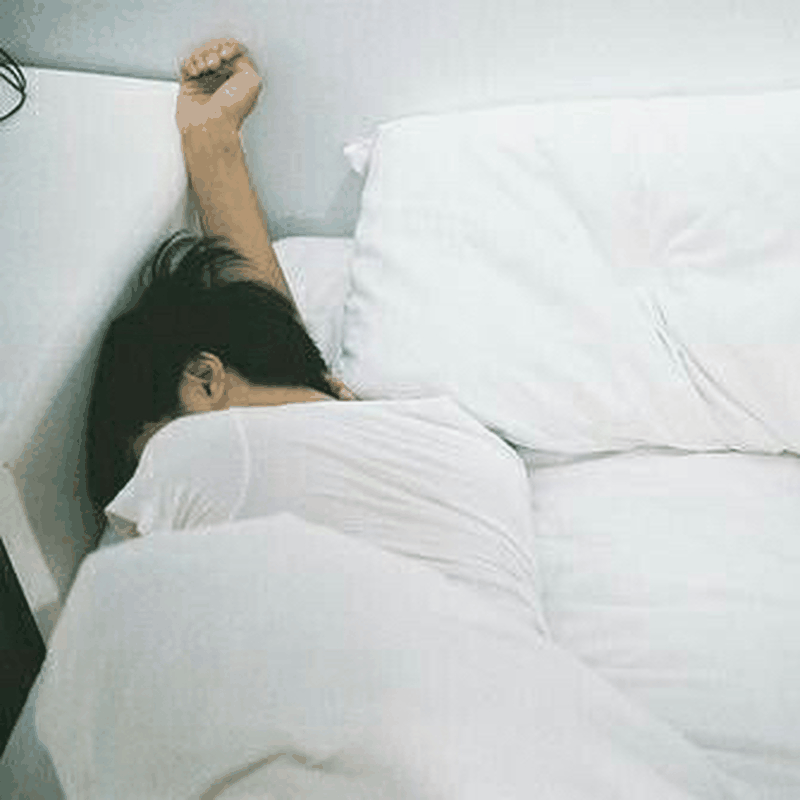 Khi ngủ cơ thể có 2 biểu hiện bất thường báo hiệu sức khỏe gan thận có vấn đề, cần đề cao cảnh giác - Ảnh 1.