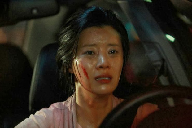Đây là mỹ nhân át vía Seo Ye Ji ở phim mới: Thần thái sang chảnh sắc lạnh, diễn xuất gây ám ảnh - Ảnh 7.