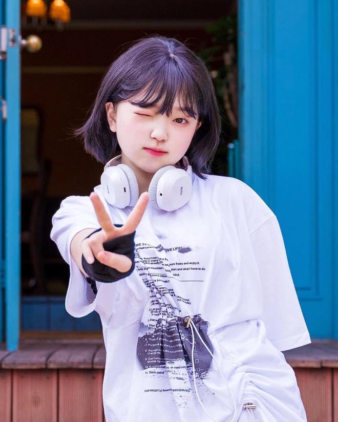 Đóng học sinh cấp 1 - cấp 2 nhưng hai mỹ nhân này đều đã U30, có cô còn kiêm luôn giả trai mới bất ngờ - Ảnh 4.