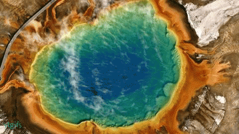 Chiêm ngưỡng hồ nước nóng vô thực như trong phim viễn tưởng, có màu sắc rực rỡ độc nhất thế giới - Ảnh 2.
