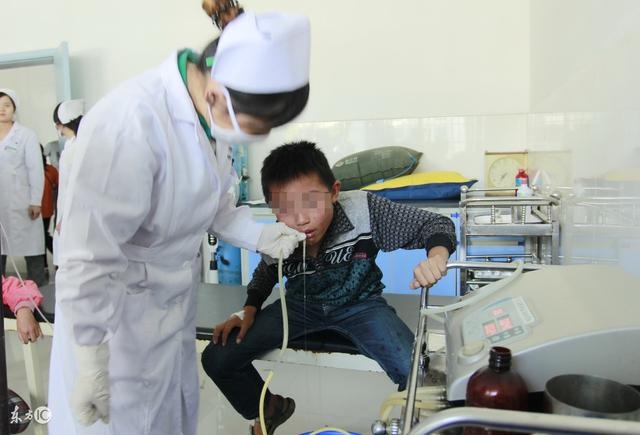 Bệnh tả, lỵ trực khuẩn, nhiễm norovirus hay rotavirus đều có thể gây tiêu chảy, đây là cách phân biệt từng loại mà ai cũng cần phải biết - Ảnh 4. Bệnh tả, lỵ trực khuẩn, nhiễm norovirus hay rotavirus đều có thể gây tiêu chảy, đây là cách phân biệt từng loại mà ai cũng cần phải biết - Ảnh 4.