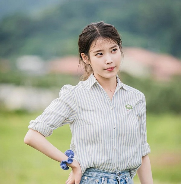 Muốn diện áo sơ mi vừa đẹp vừa sang, nàng cứ học mỹ nhân Hàn sắm 4 kiểu áo này  - Ảnh 1.