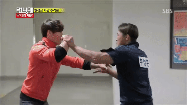 Kim Jong Kook - Hành trình từ người ốm yếu bị bạo hành đến biểu tượng sức mạnh ở Running Man - Ảnh 11.