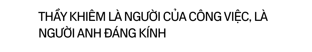 Thầy Hiệu trưởng già hơn 30 năm làm MC đám cưới để có tiền cho học trò nghèo: - Ảnh 24.