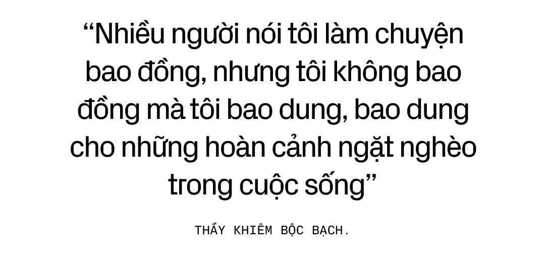 Thầy Hiệu trưởng già hơn 30 năm làm MC đám cưới để có tiền cho học trò nghèo: - Ảnh 5.