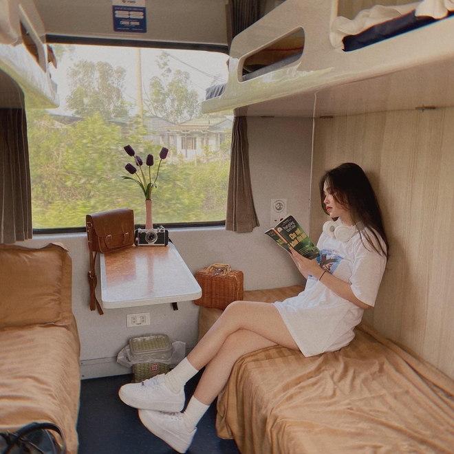 Trend check-in du lịch bằng tàu hỏa Huế - Đà Nẵng có gì hot, giá vé rẻ cỡ nào mà dân tình rủ nhau đi  - Ảnh 9.
