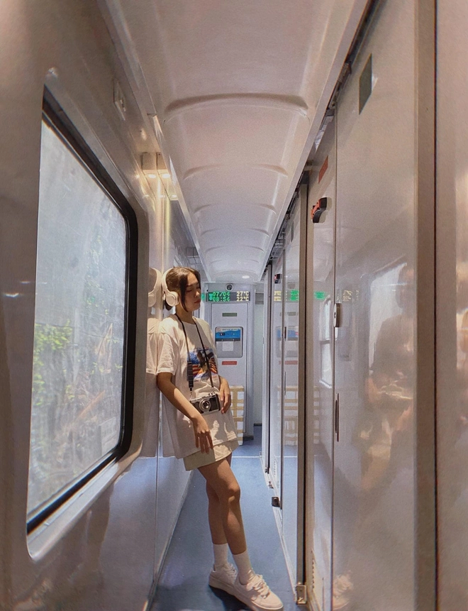 Trend check-in du lịch bằng tàu hỏa Huế - Đà Nẵng có gì hot, giá vé rẻ cỡ nào mà dân tình rủ nhau đi  - Ảnh 6.