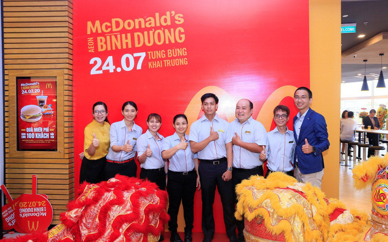 McDonald’s khai trương nhà hàng mới tại Aeon Mall Bình Dương