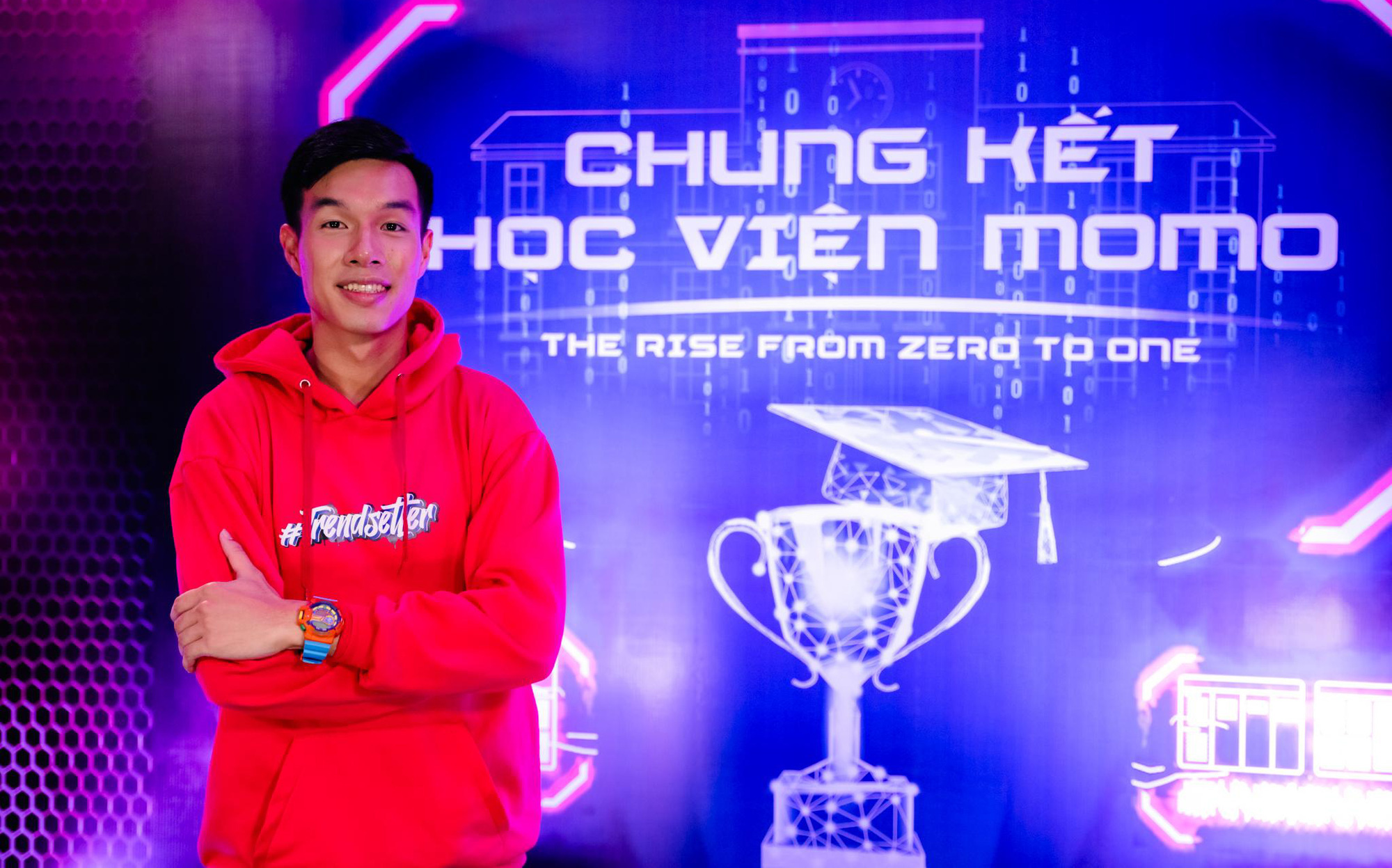 Ngô Kiến Huy “truyền thái y” lên tận sân khấu cho thí sinh Top 4, Chung kết Học Viện MoMo vỡ òa cảm xúc