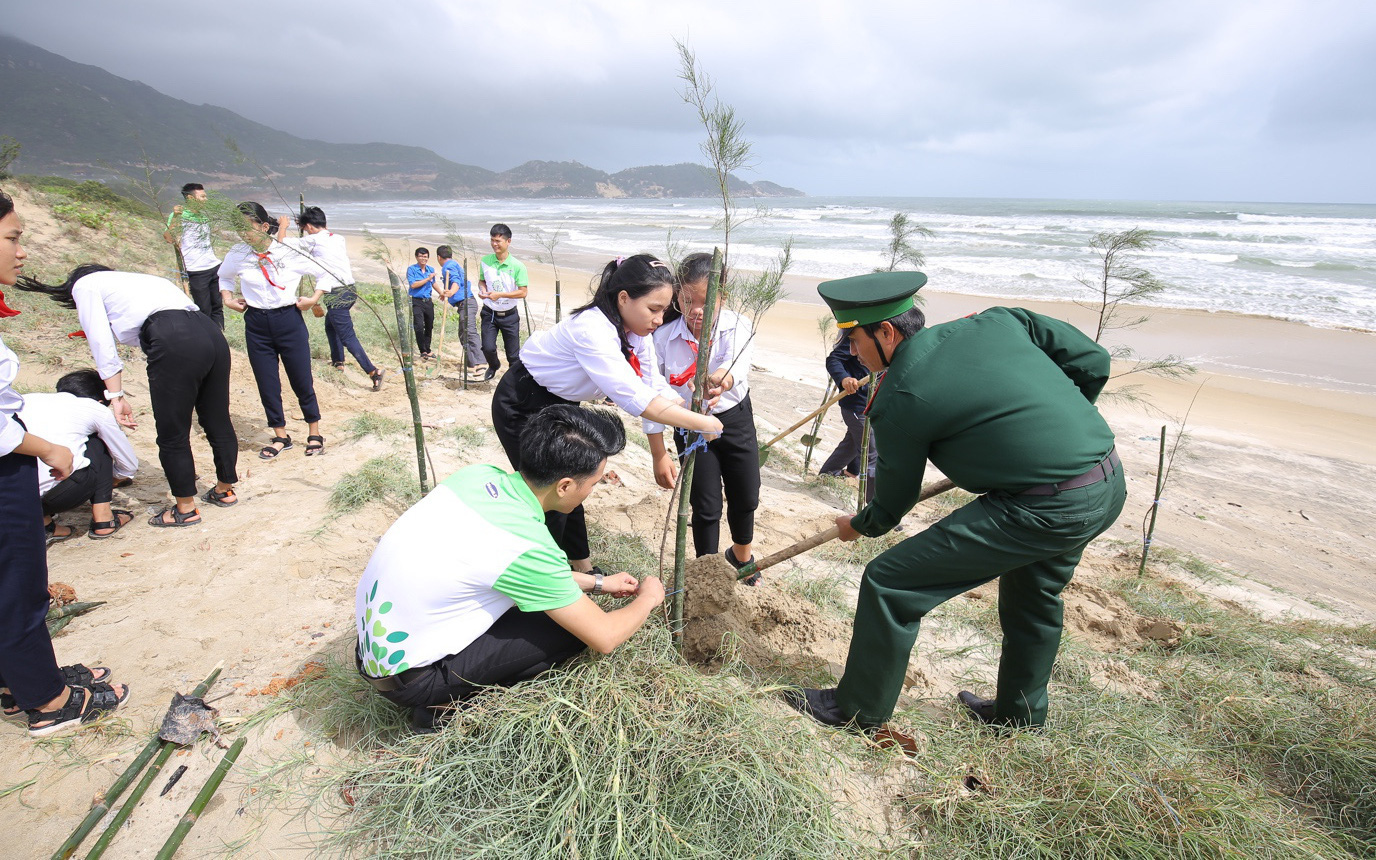 Cộng đồng mạng tích cực kể chuyện về cây xanh với hashtag đặc biệt và lý do ý nghĩa đằng sau