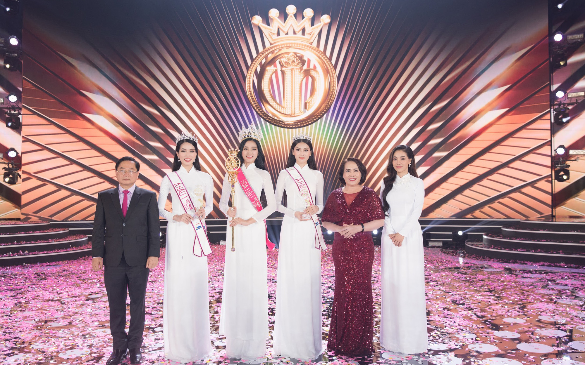 Go Spring đồng hành cùng Hoa hậu Việt Nam 2020 tại đêm Chung kết - Đêm bùng nổ của thập kỷ hương sắc mới
