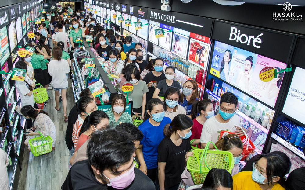 Hasaki khai trương chi nhánh 14 thu hút hơn 4000 lượt khách tham quan mua sắm