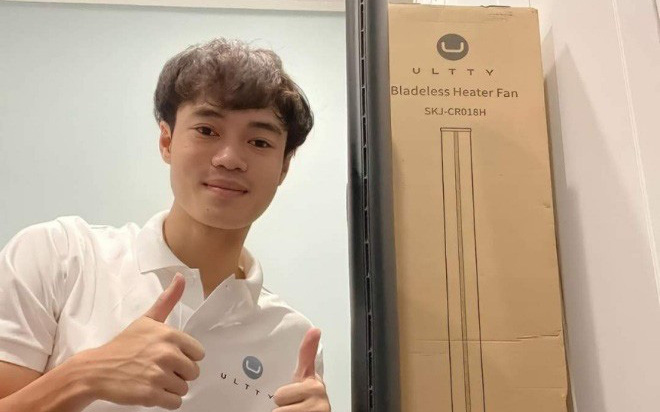 Post ảnh bên chiếc quạt Ultty, Văn Toàn gây “sóng gió” cộng đồng mạng, đằng sau là một câu chuyện ý nghĩa