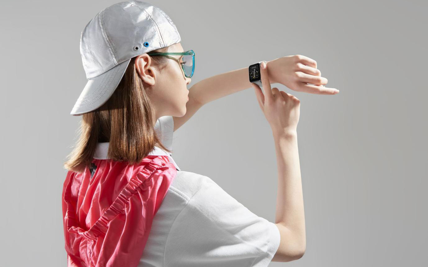 Biến hóa phong cách mỗi ngày: Cá tính cùng realme Watch 2 series, hơn 100 mặt đồng hồ thời trang và cá tính