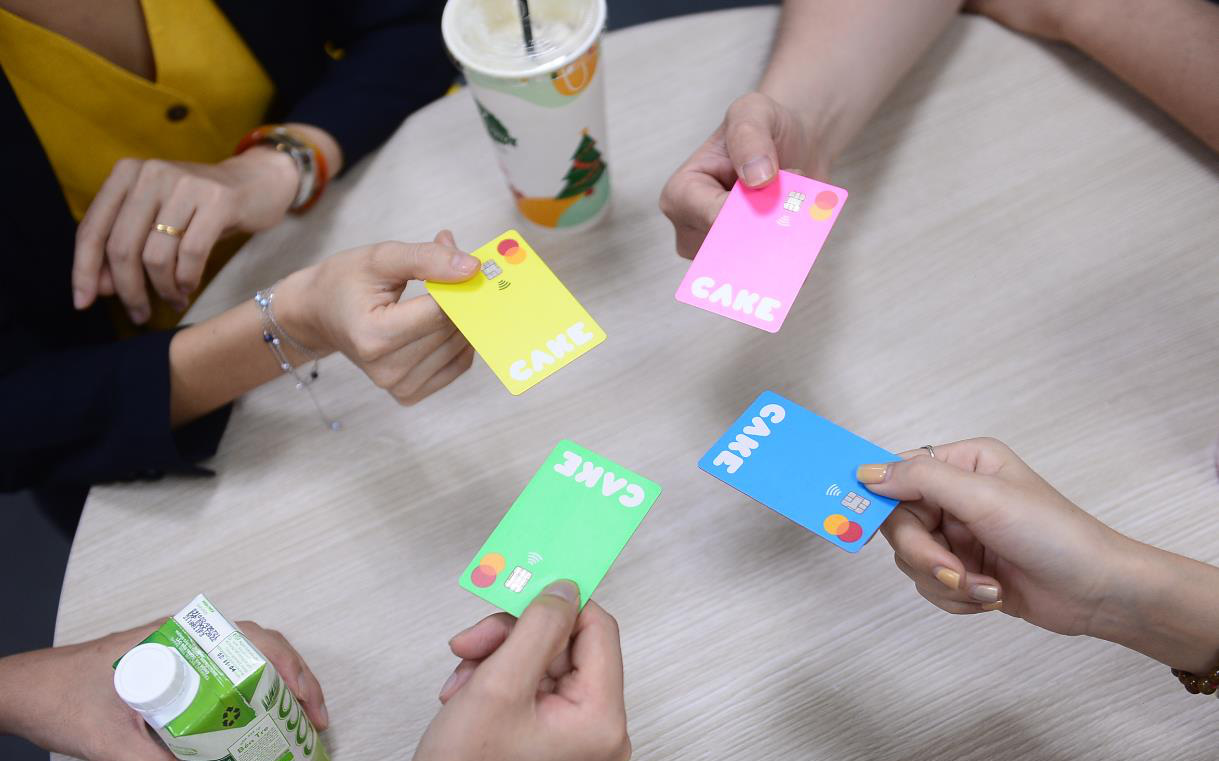 1 triệu khách hàng trong 11 tháng, &quot;miếng bánh&quot; nào ngon thế?
