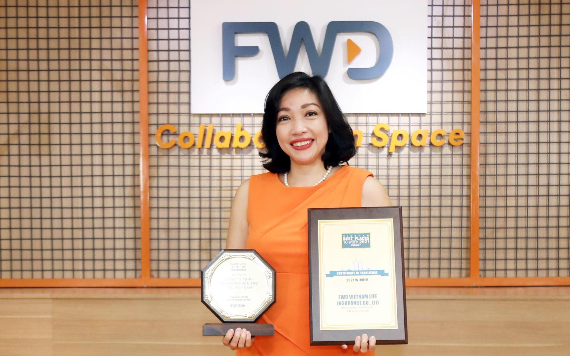FWD Việt Nam được bầu chọn &quot;Top 10 doanh nghiệp tiêu biểu có Nguồn Nhân Lực Hạnh Phúc&quot;