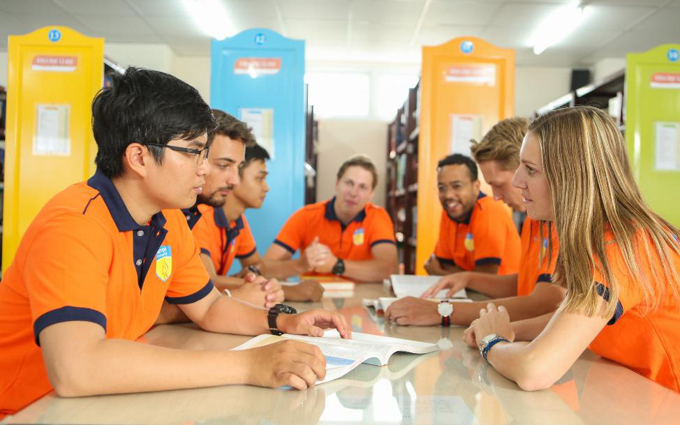 Đa đạng “trải nghiệm quốc tế”: Giải pháp tạo bản lĩnh hội nhập cho sinh viên HUTECH