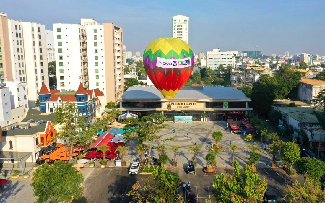 Xuất hiện địa điểm check-in “sốt xình xịch” với khinh khí cầu độc đáo ngay giữa trung tâm Sài Gòn