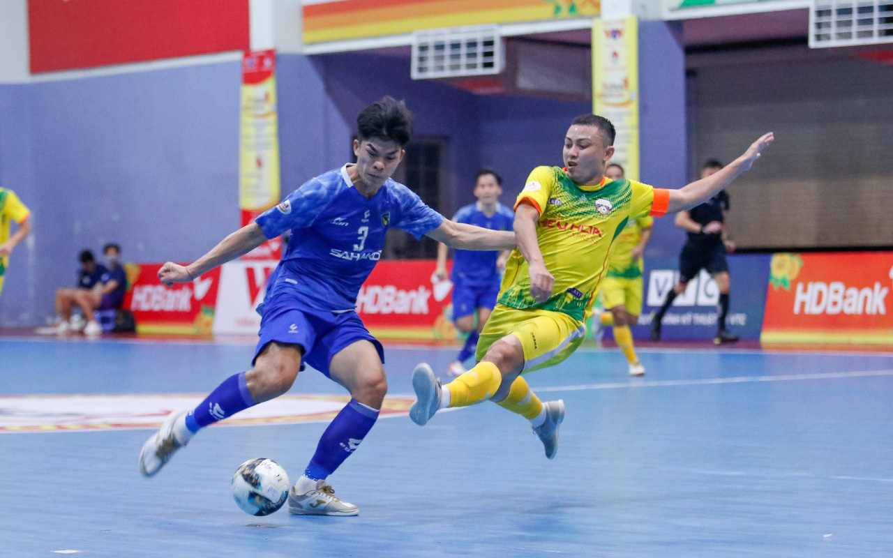 Futsal Việt Nam: Thành công vẻ vang, sức bật từ &quot;bàn tay vàng&quot;