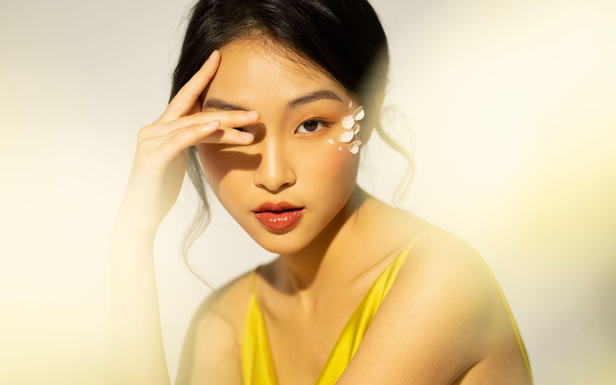 Hiểu đúng về skincare chống lão hóa: Bắt đầu càng sớm càng tốt, dưỡng ẩm là quan trọng nhất