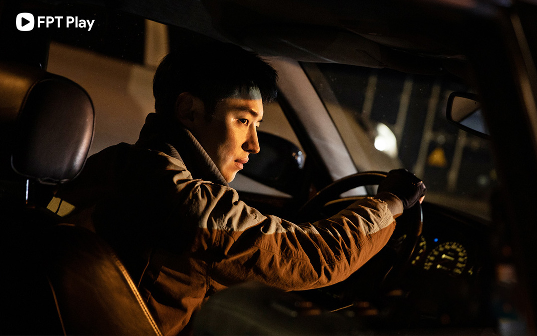 Taxi Driver và sự chuyển mình của đề tài thay trời hành đạo trong phim Hàn trên FPT Play