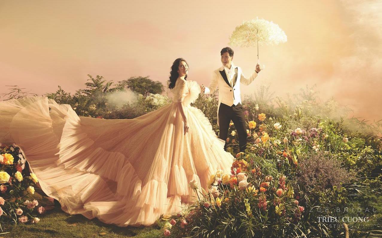 Chụp ảnh studio nhàm chán? Chàng nhiếp ảnh gia lập luôn kỷ lục Việt Nam với bộ ảnh cưới 100 concept đẹp - độc