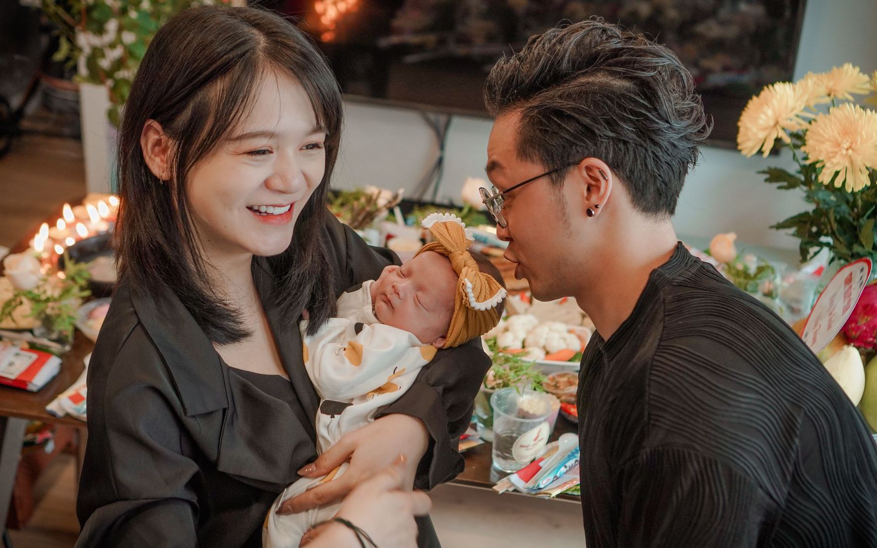 Sống khỏe toàn diện như gia đình Tùng Sơn và gia đình Thủng Long