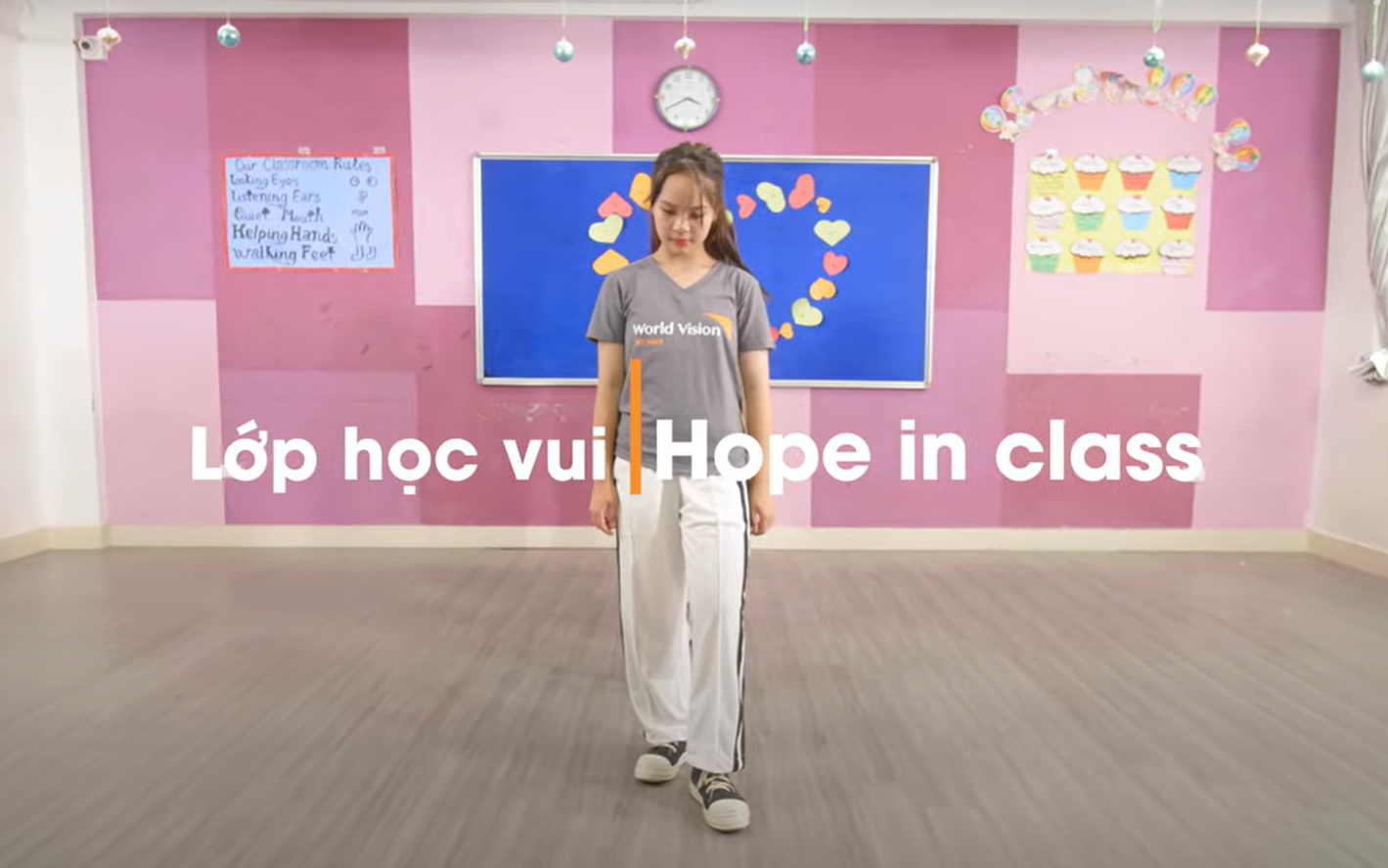 Cùng Hoa hậu Ngọc Hân và MC Phan Anh tham gia điệu nhảy ý nghĩa “Vũ điệu Lớp học vui”