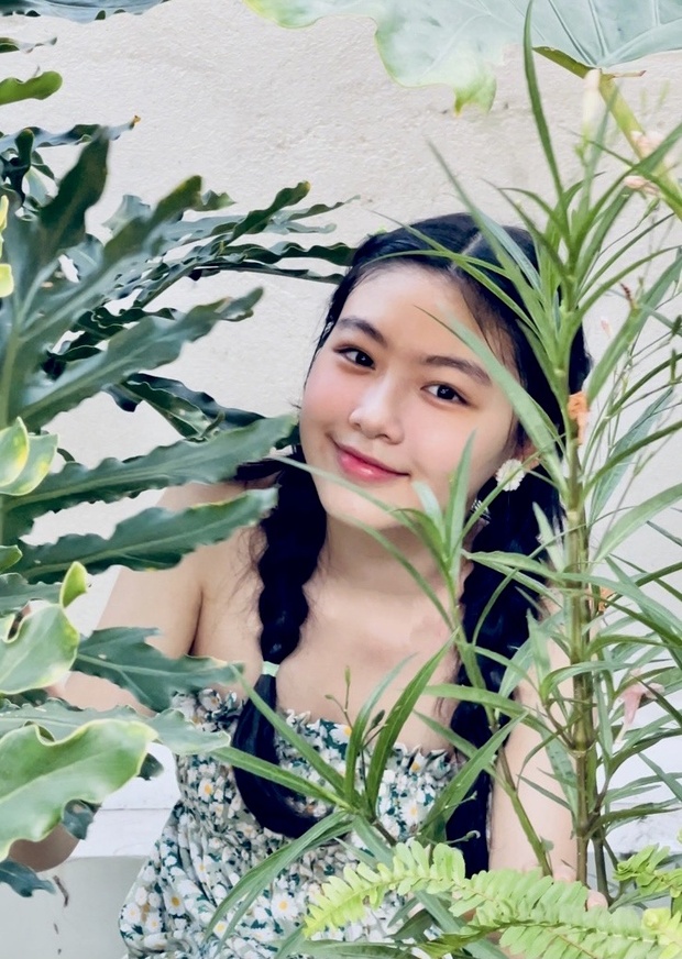 Con gái MC Quyền Linh: Xinh như hoa hậu, 16 tuổi đã nổi tiếng và được kỳ vọng 1 điều - Ảnh 9.