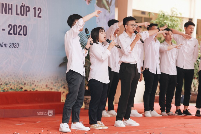 Xuất hiện ngôi trường đánh bại Phan Đình Phùng, Ams, Chu Văn An... vì dàn nữ sinh quá xuất sắc trong lễ bế giảng 2020 - Ảnh 17.