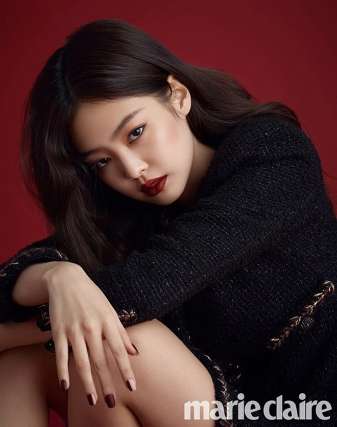 Jennie (BLACKPINK) là idol hiếm hoi hoá từ sexy sang ngây thơ trong nháy  mắt, chuyên gia phân tích 4 lý do khiến fan gật gù