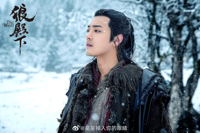 Netizen mắc quạu vì cảnh tình tứ của Tiêu Chiến - Lý Thấm dưới tuyết bị bay màu khỏi Lang Điện Hạ - Ảnh 4.