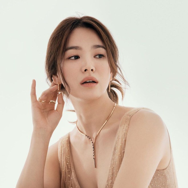 Ảnh cũ từ 20 năm trước của Song Hye Kyo bỗng hot lại: Lý do được tôn làm quốc bảo nhan sắc Kbiz là đây? - Ảnh 12.