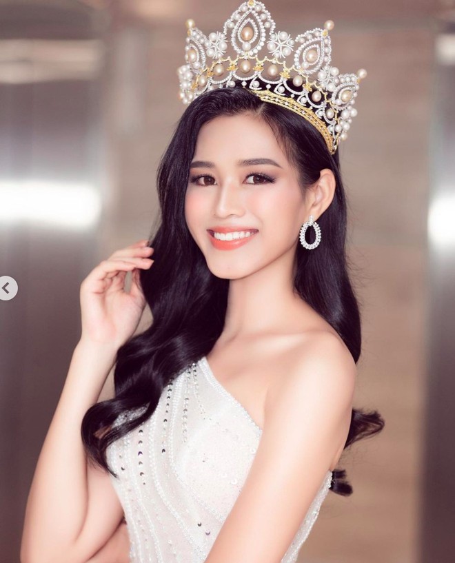 Góc bối rối: Dụi mắt vài lần mới nhận ra tân Hoa hậu Việt Nam Đỗ Thị Hà bên Duy Khánh, gương mặt hốc hác đáng lo - Ảnh 4.