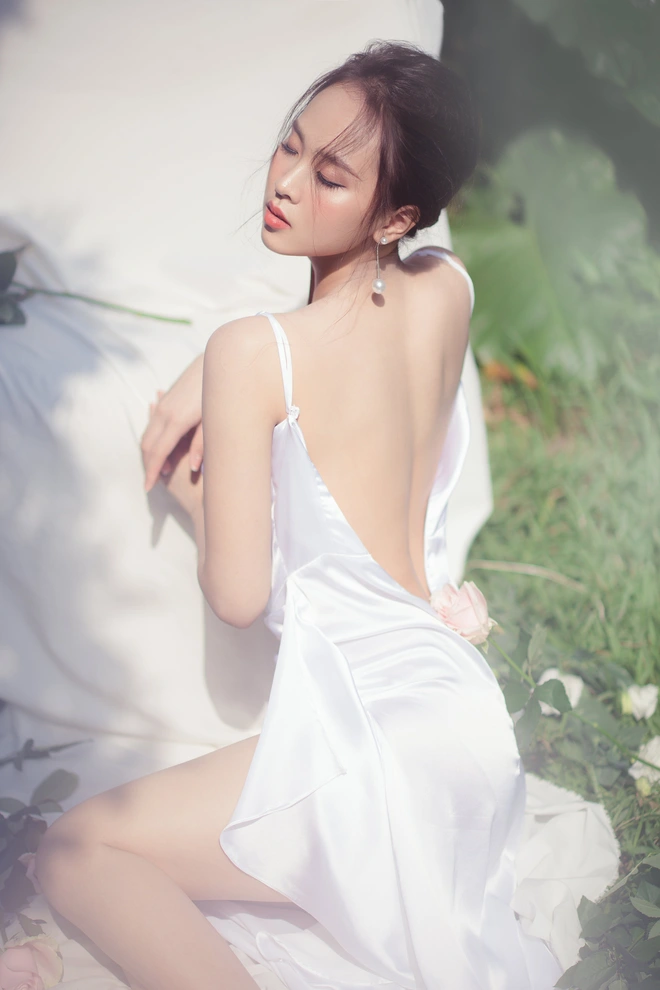 Gái đẹp xứ Nghệ từng 2 lần thi Hoa hậu khoe nhan sắc gợi cảm trong bộ ảnh mới - Ảnh 2.