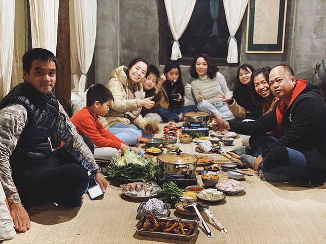 Ngôi nhà trên núi bao trọn view đẹp nhất Sa Pa, chiếc lò sưởi mang từ Mông Cổ về chiếm một vị trí đặc biệt - Ảnh 2.