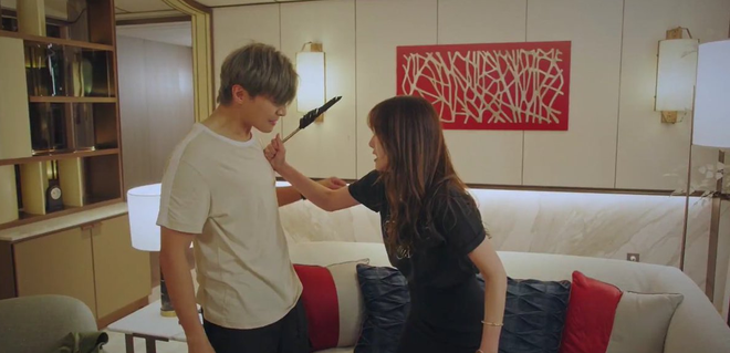 Fan Penthouse ship ngang ngược mẹ ruột - anh nuôi của gia sư xấu số vì lí do: Thì cũng không cùng huyết thống mà! - Ảnh 1.